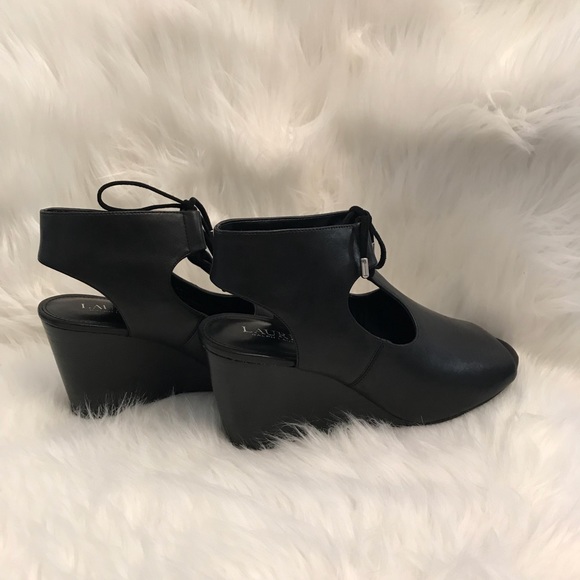 Ralph Lauren Alayna Pump “Retail 100$” - Picture 7 of 7